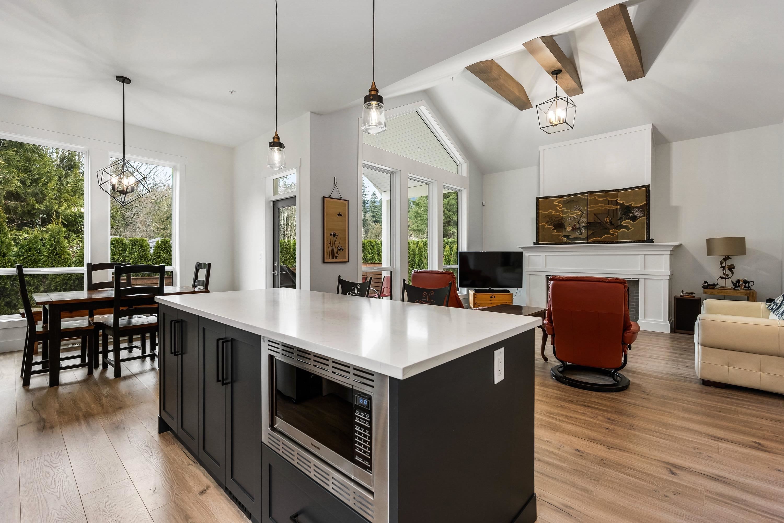 88-1880 Columbia Valley Road, Lindell Beach, BC