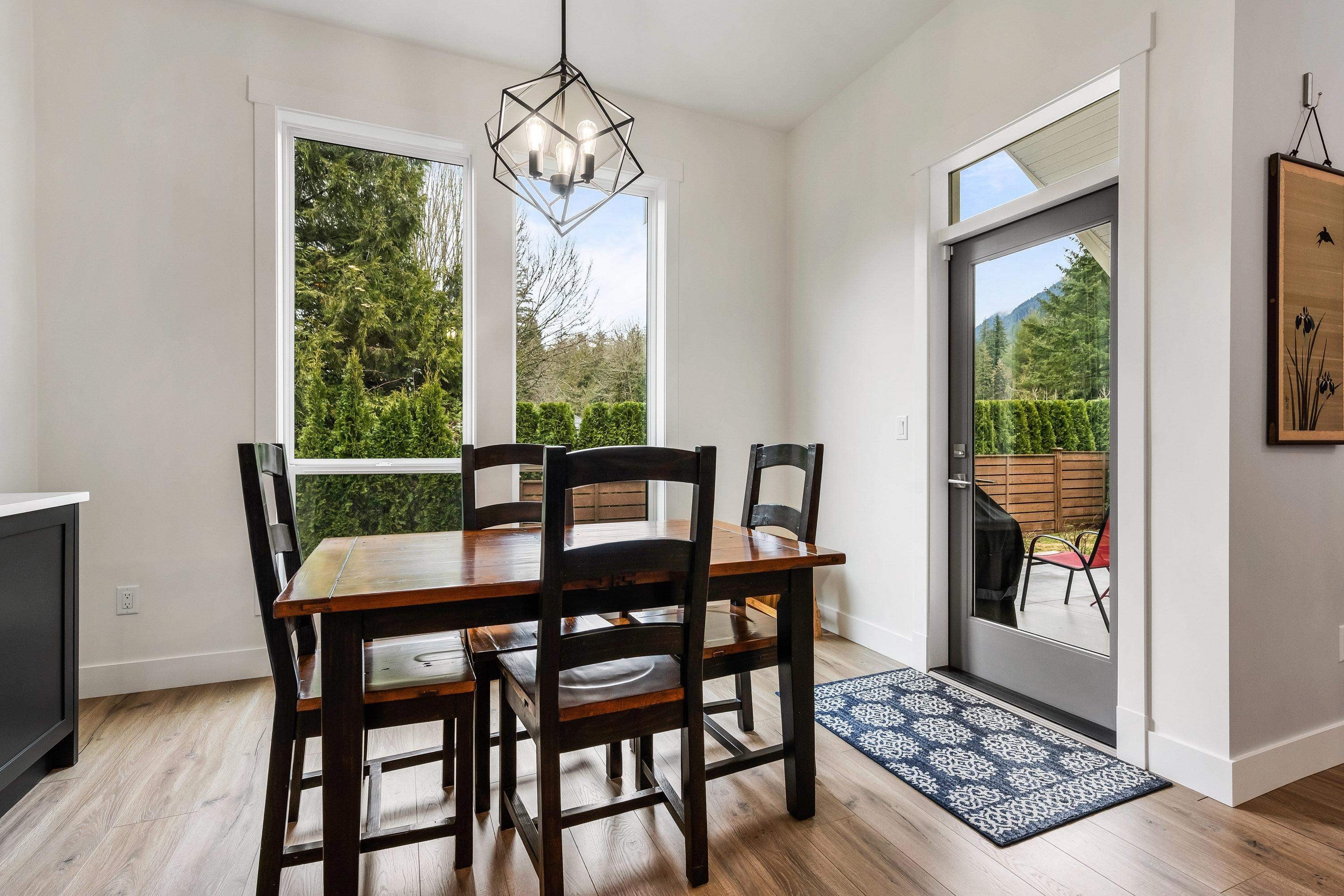 88-1880 Columbia Valley Road, Lindell Beach, BC