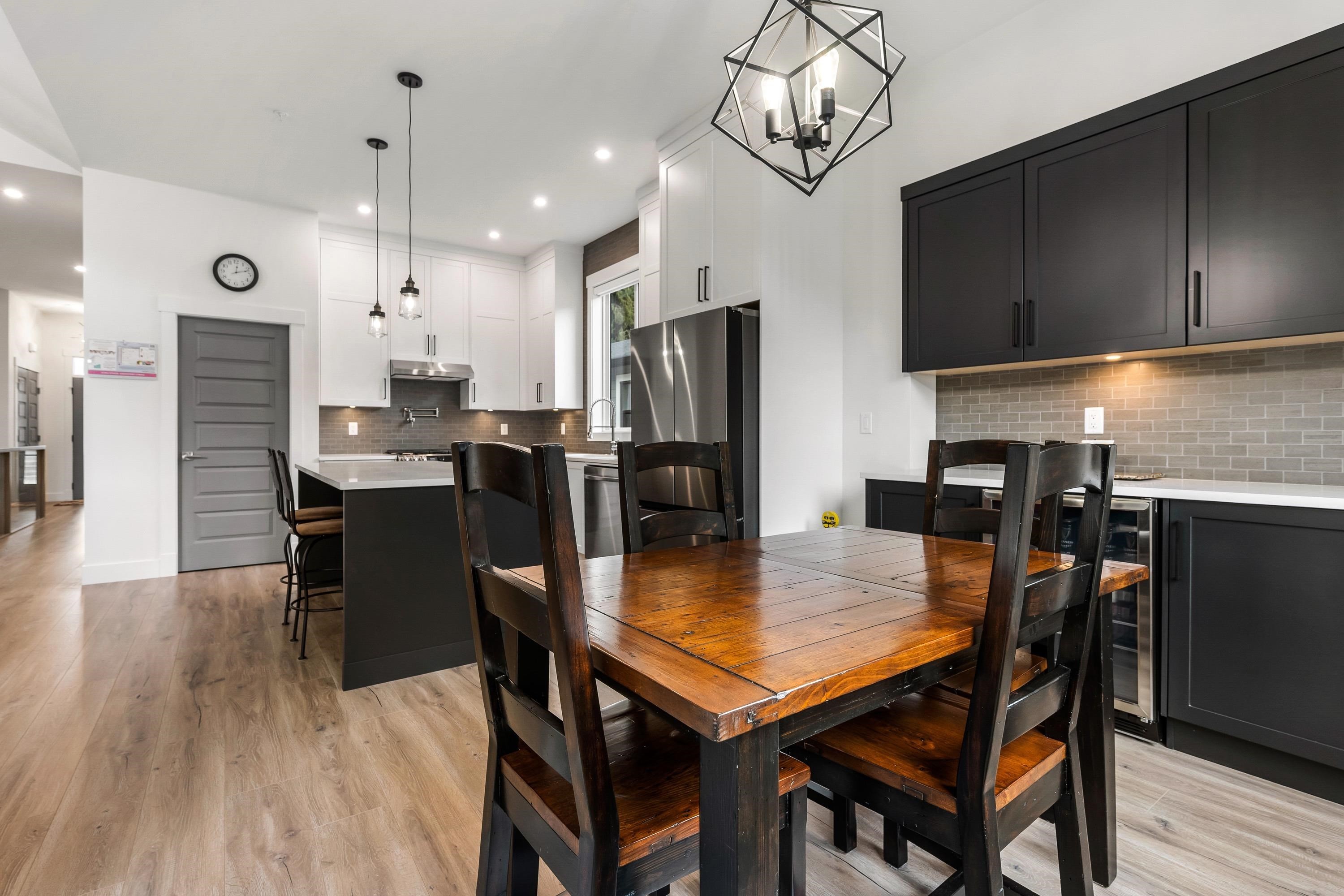 88-1880 Columbia Valley Road, Lindell Beach, BC