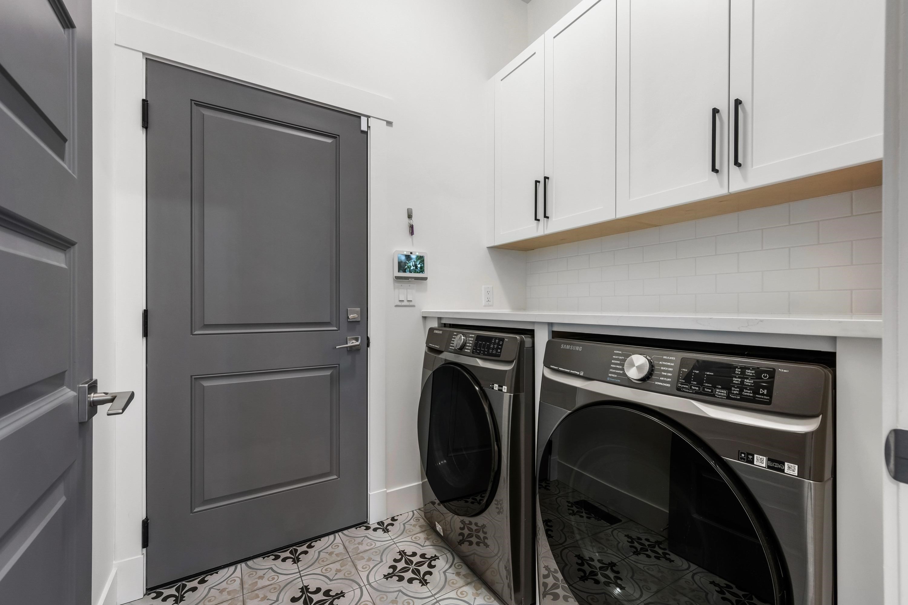 88-1880 Columbia Valley Road, Lindell Beach, BC