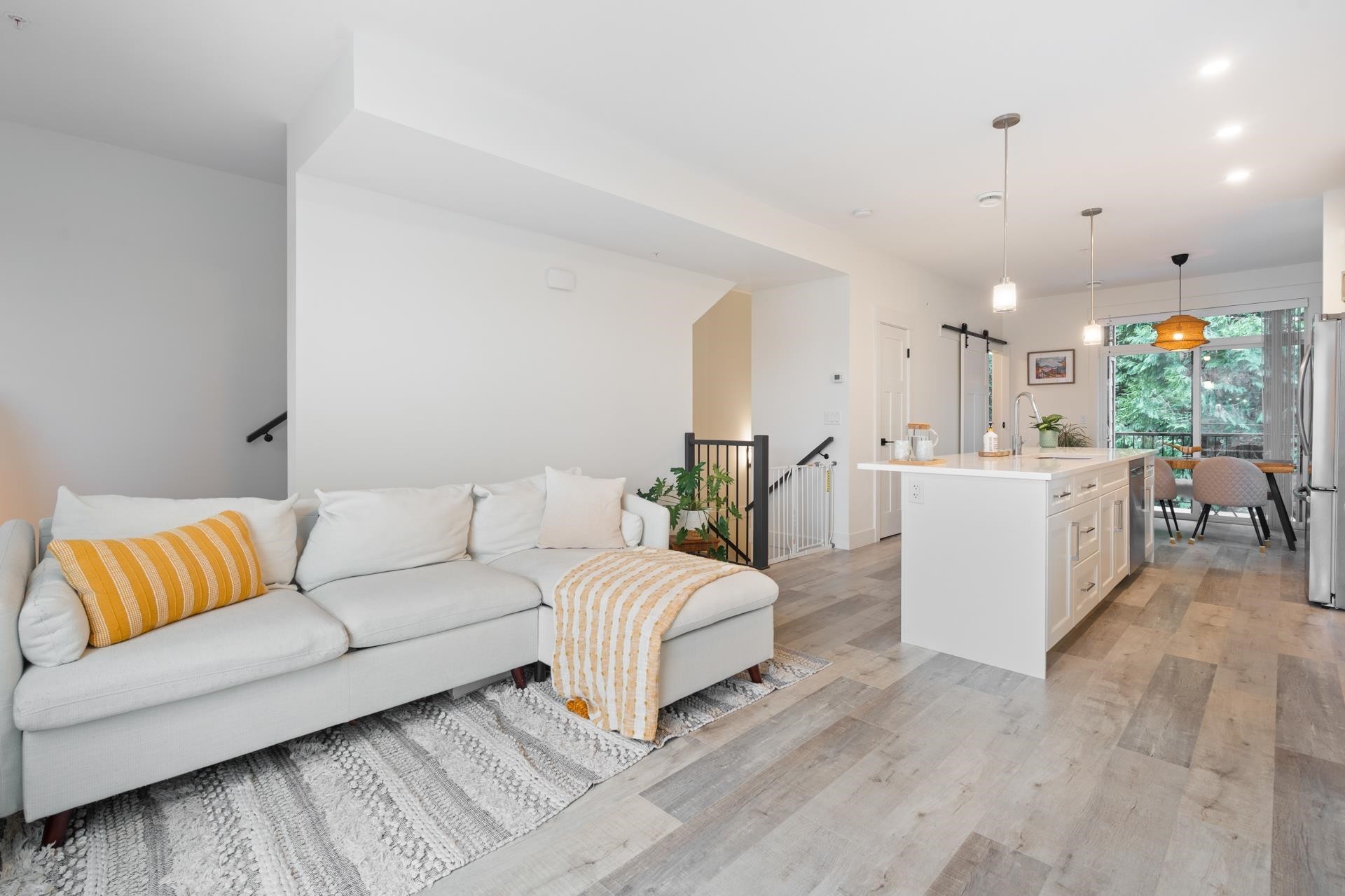 6-46339 Hope River Road, Chilliwack, BC