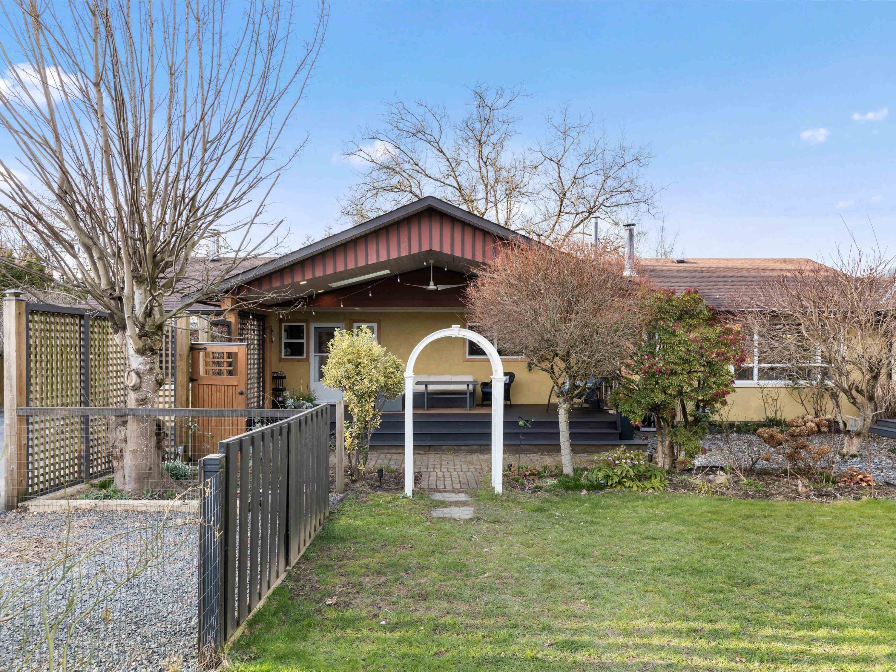 6909 Fraser Drive, Agassiz, BC