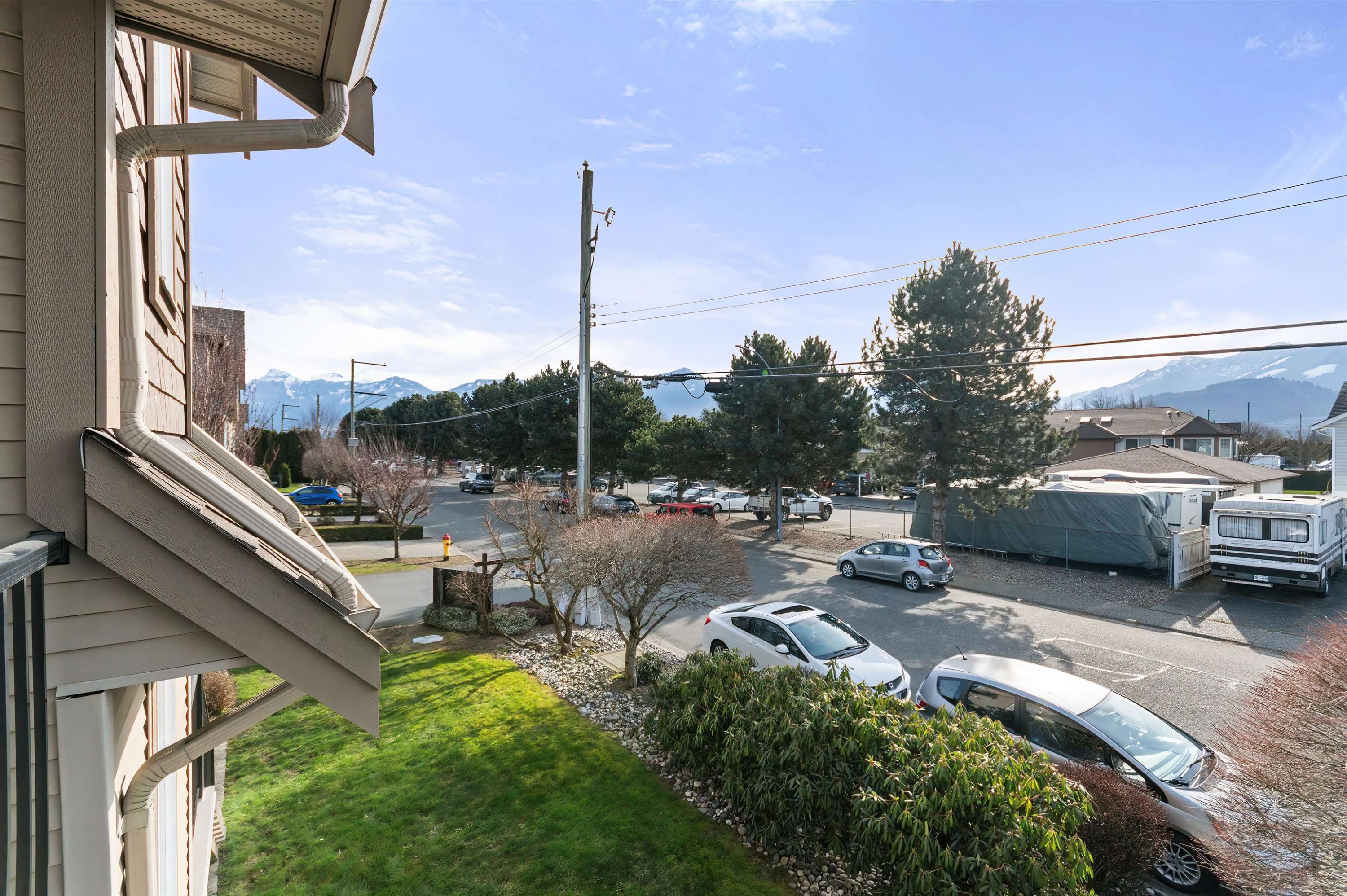 1-46321 Cessna Drive, Chilliwack, BC