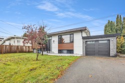 45122 Balmoral Avenue Chilliwack, BC V2R 3G8