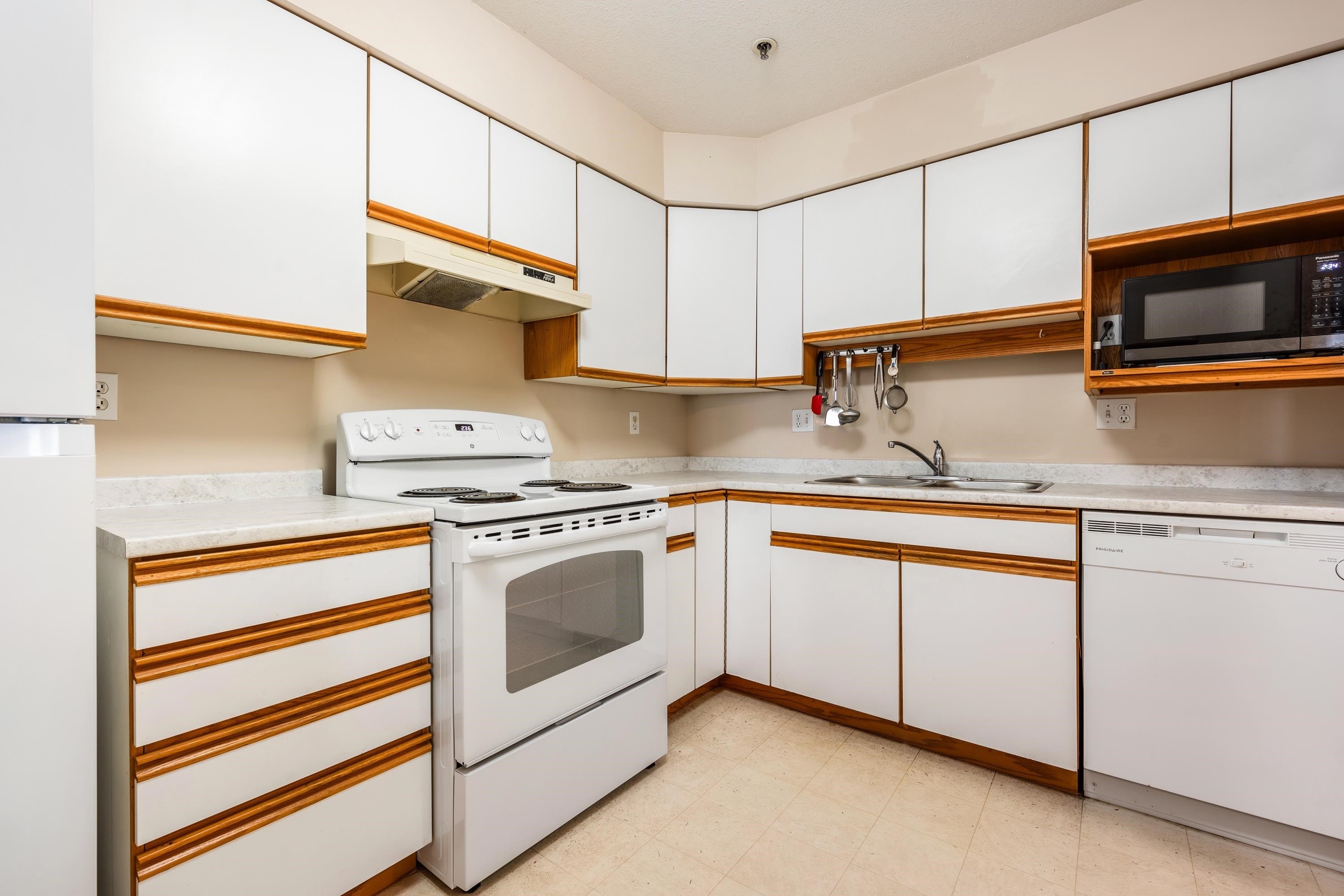 204-9186 Edward Street, Chilliwack, BC