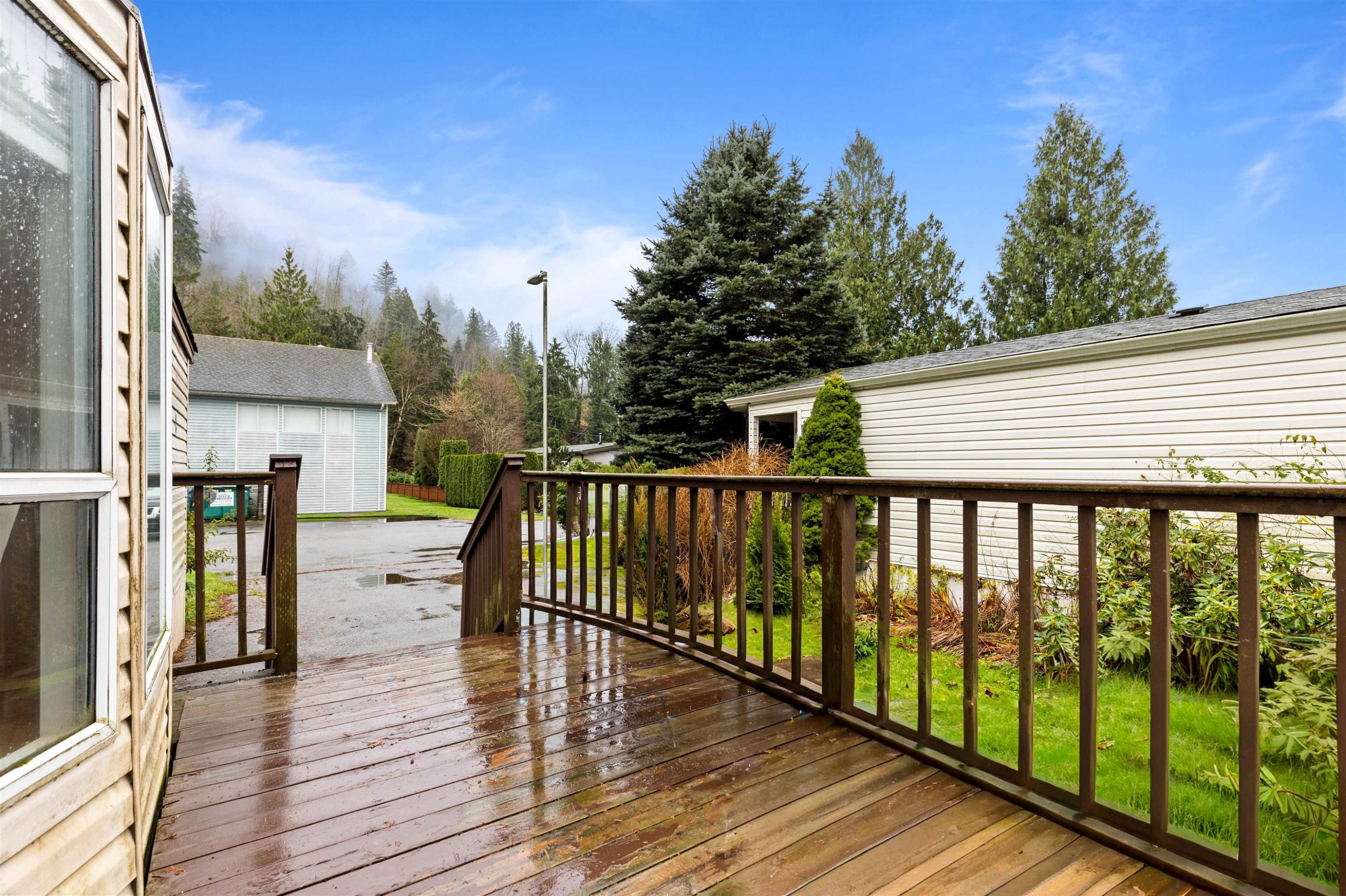 216-45835 Sleepy Hollow Road, Cultus Lake, BC