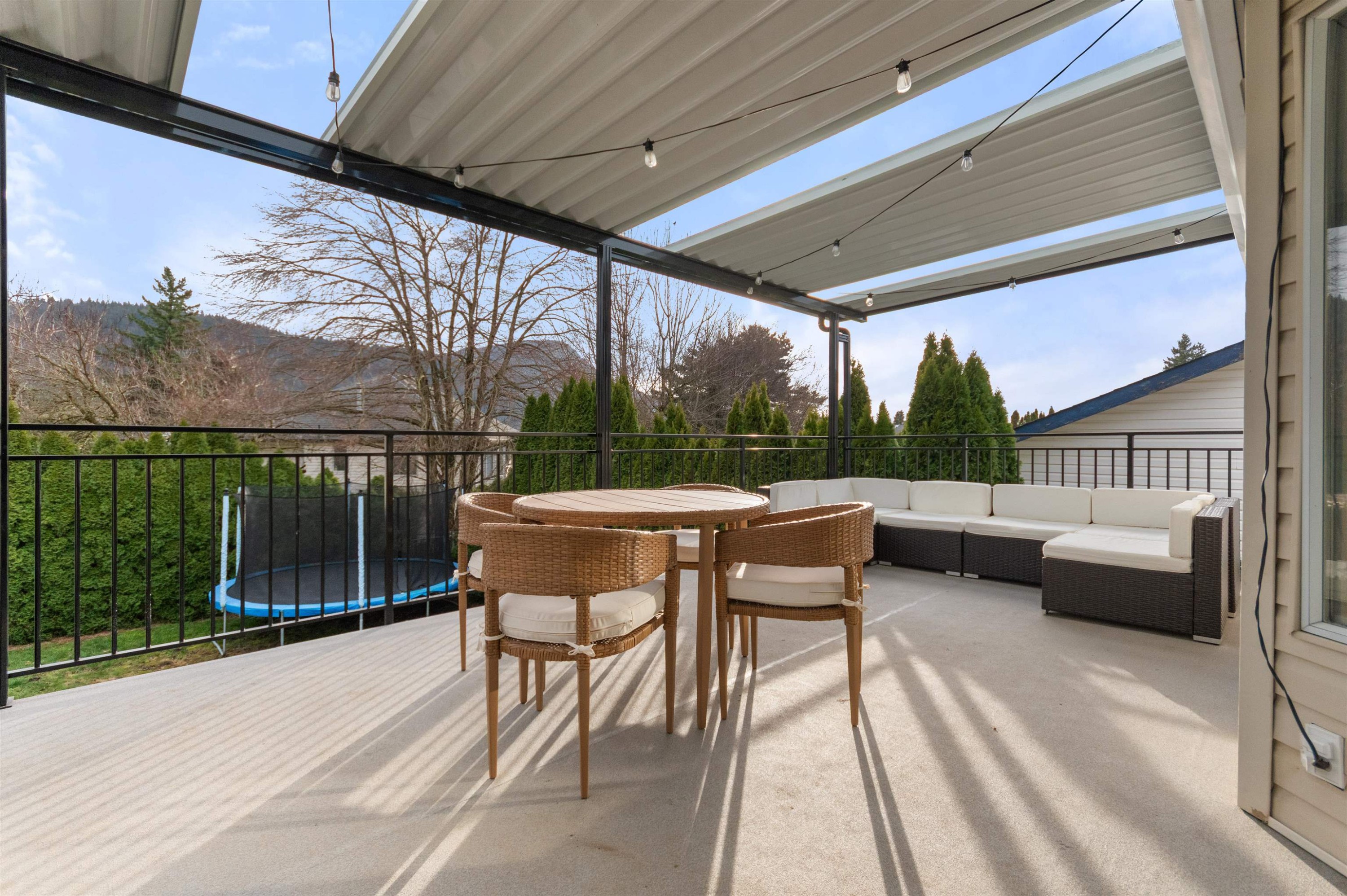 44882 Cumberland Avenue, Chilliwack, BC