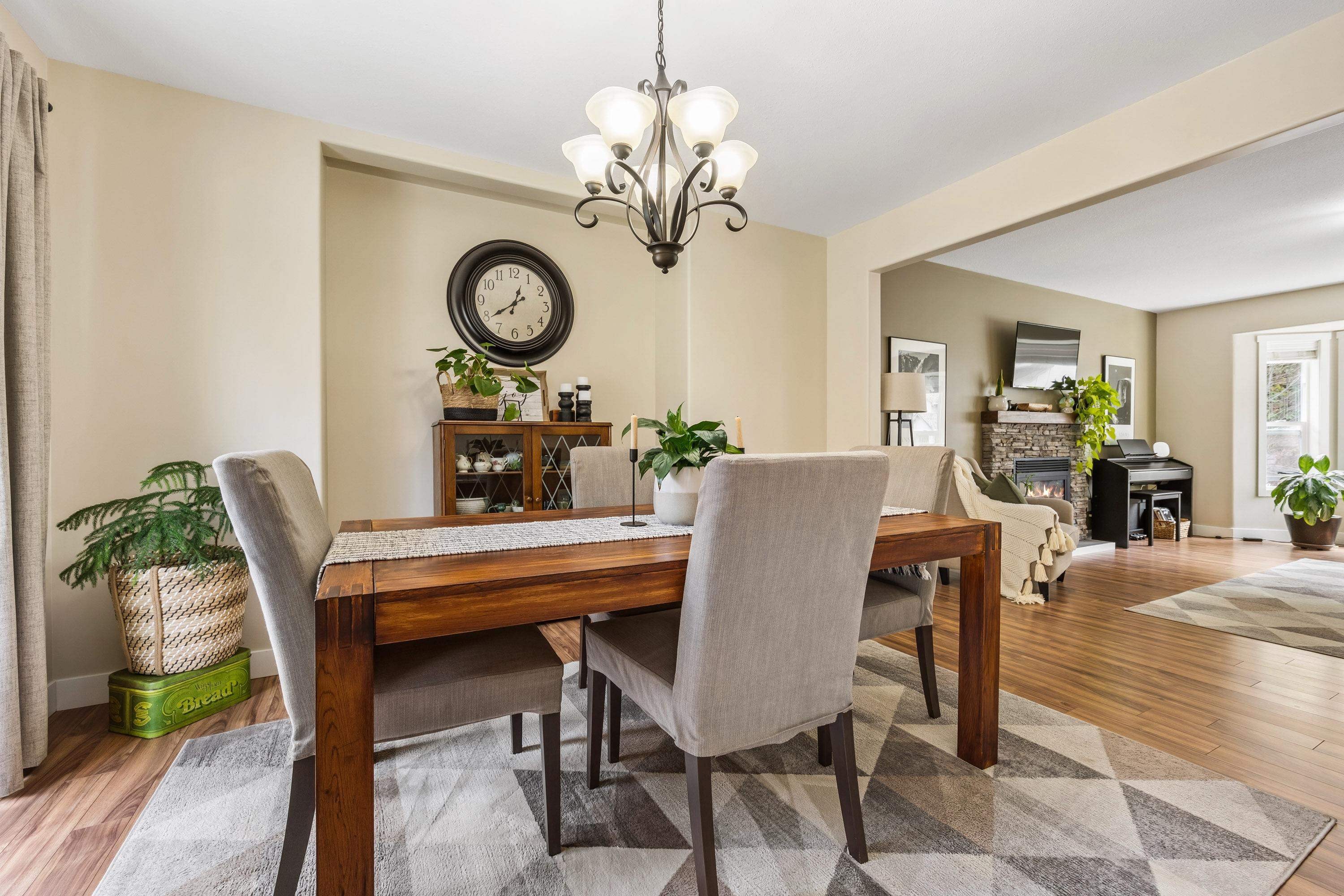 295 Forrest Crescent, Hope, BC