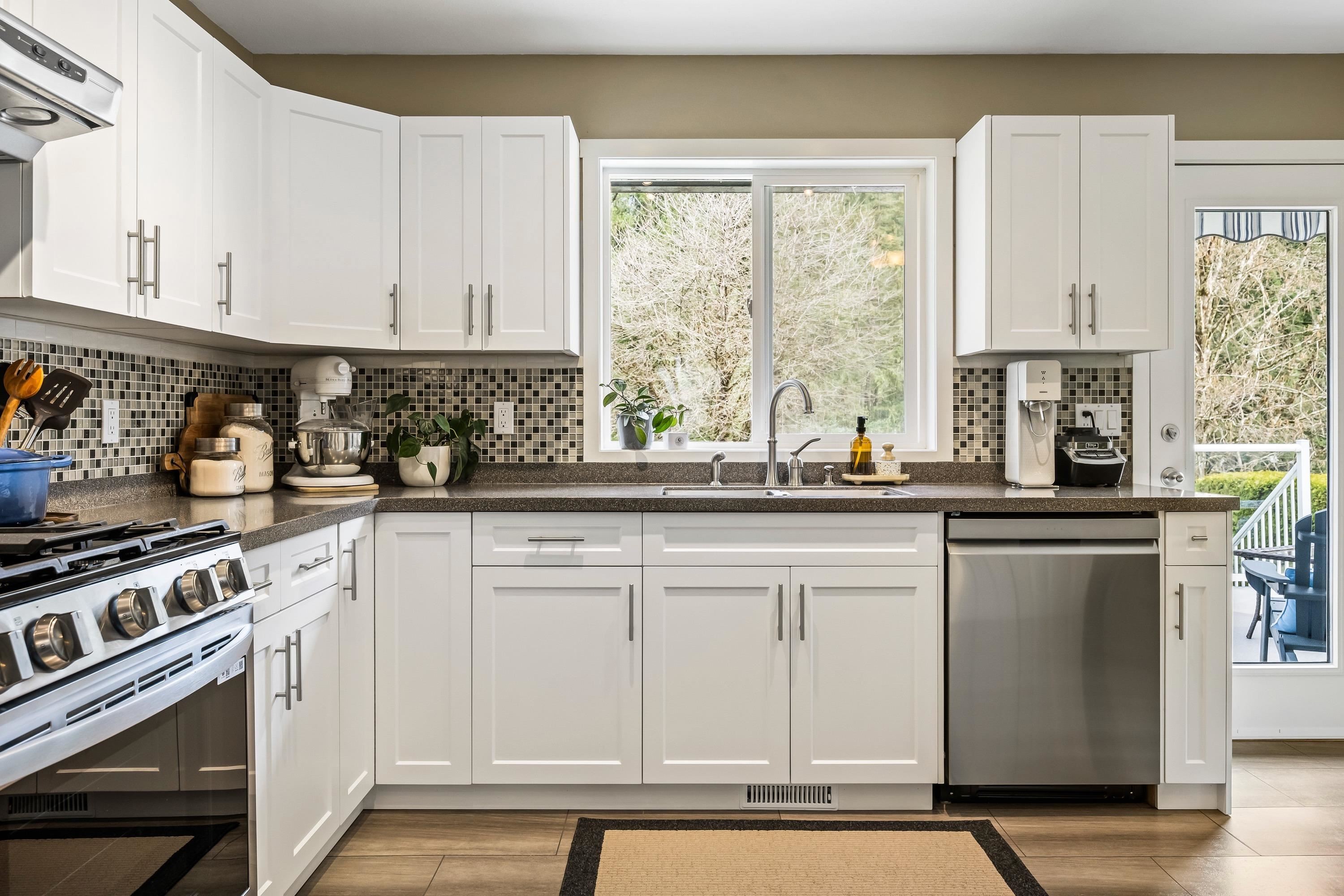 295 Forrest Crescent, Hope, BC