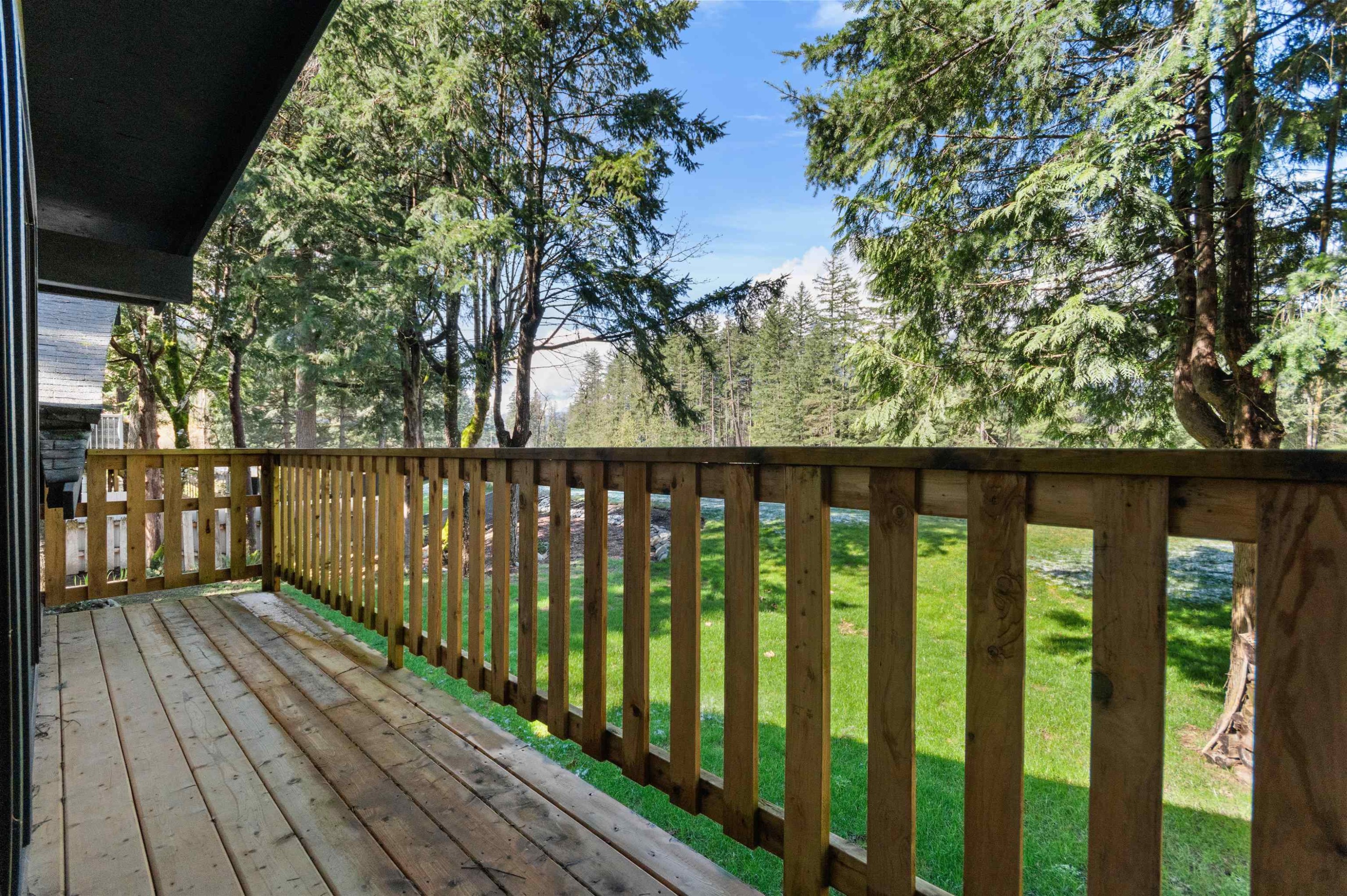 30 Robertson Crescent, Hope, BC