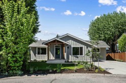 7465 Laurel Place Agassiz, BC V0M 1A2