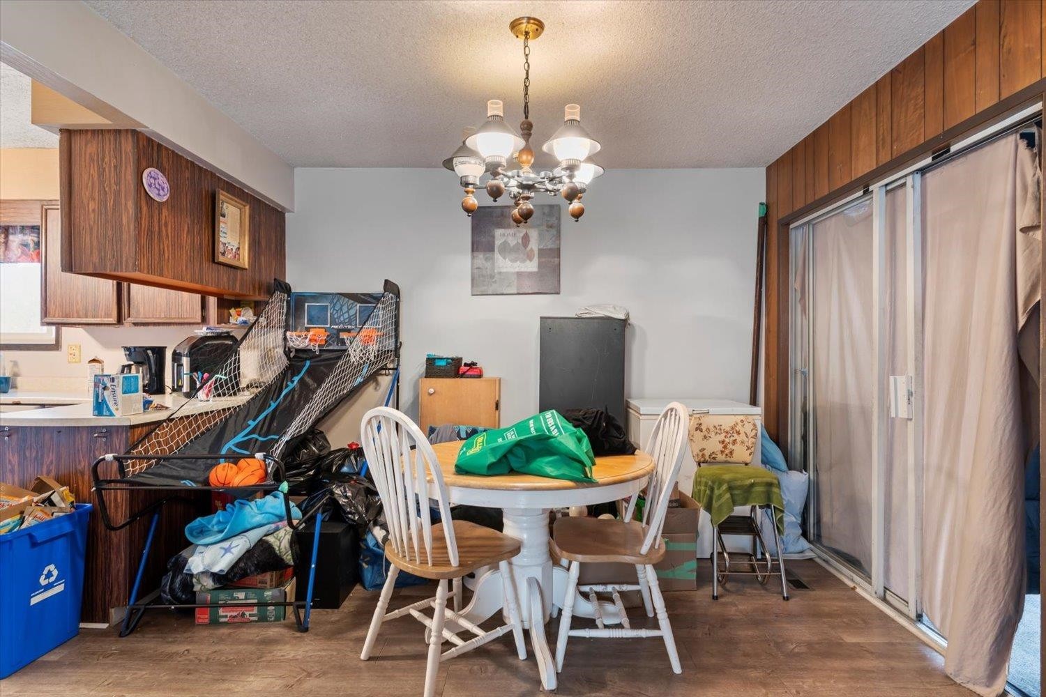 385 3Rd Avenue, Hope, BC