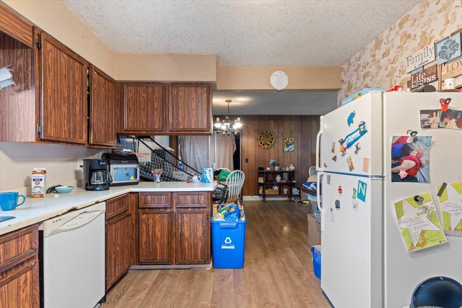385 3Rd Avenue, Hope, BC