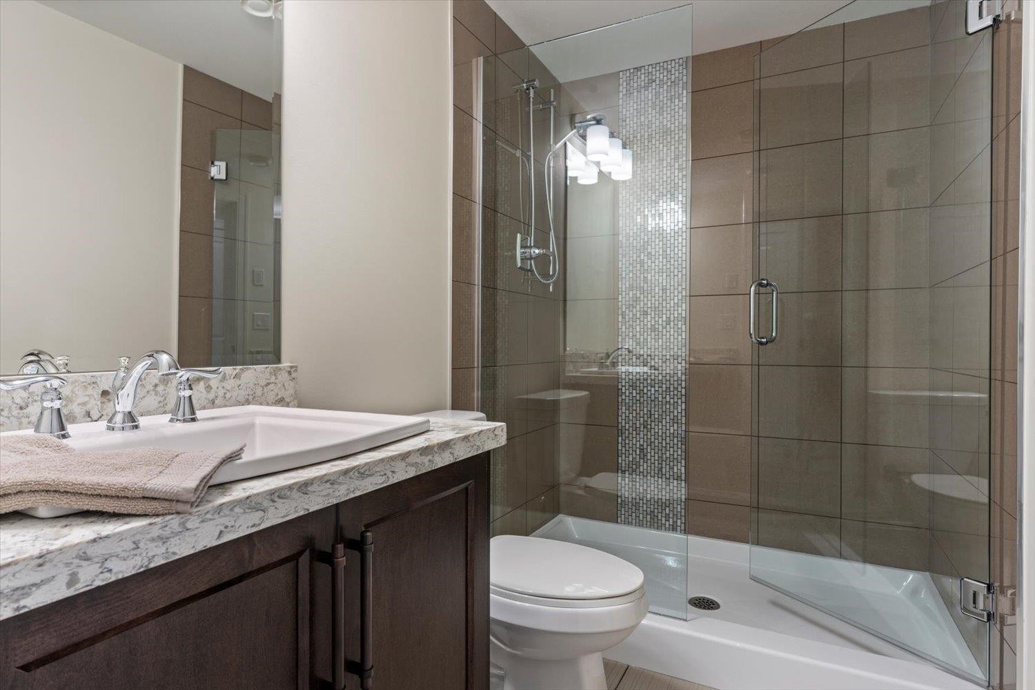 1920 Peregrine Place, Agassiz, BC