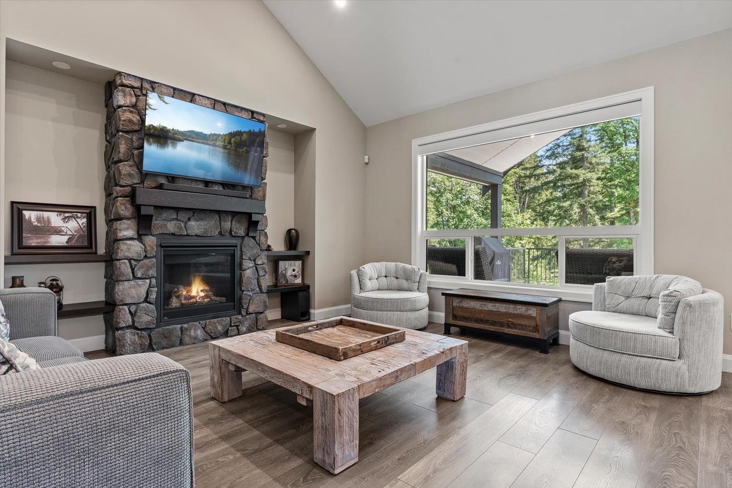1920 Peregrine Place, Agassiz, BC