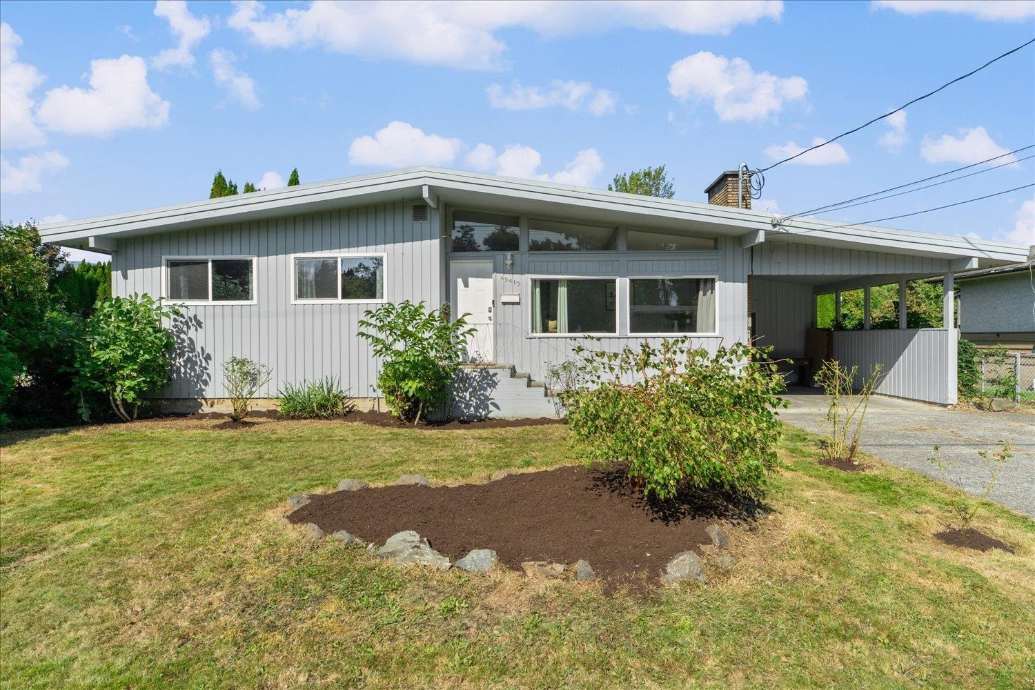 45415 Barton Avenue, Chilliwack, BC