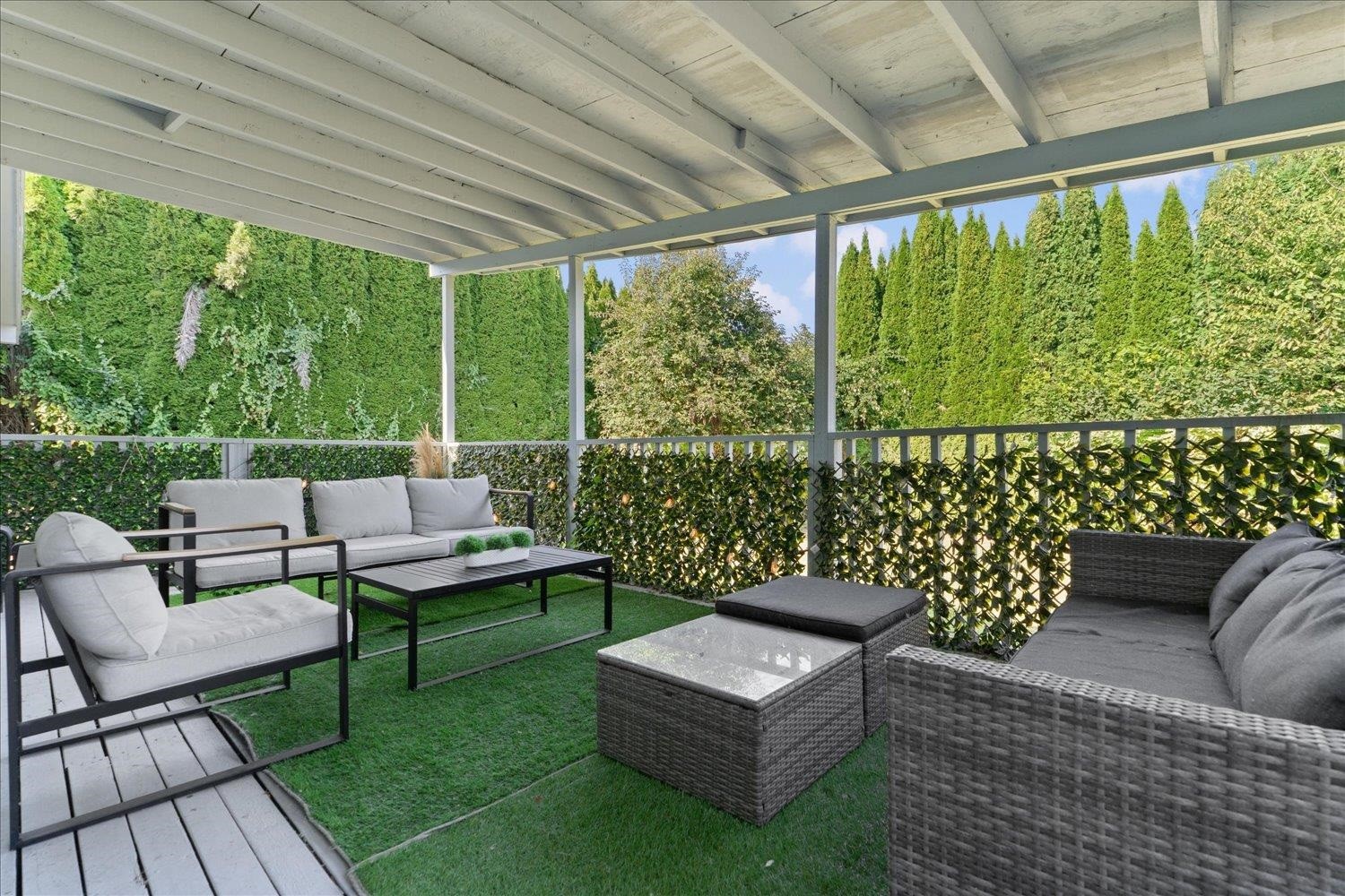 45415 Barton Avenue, Chilliwack, BC