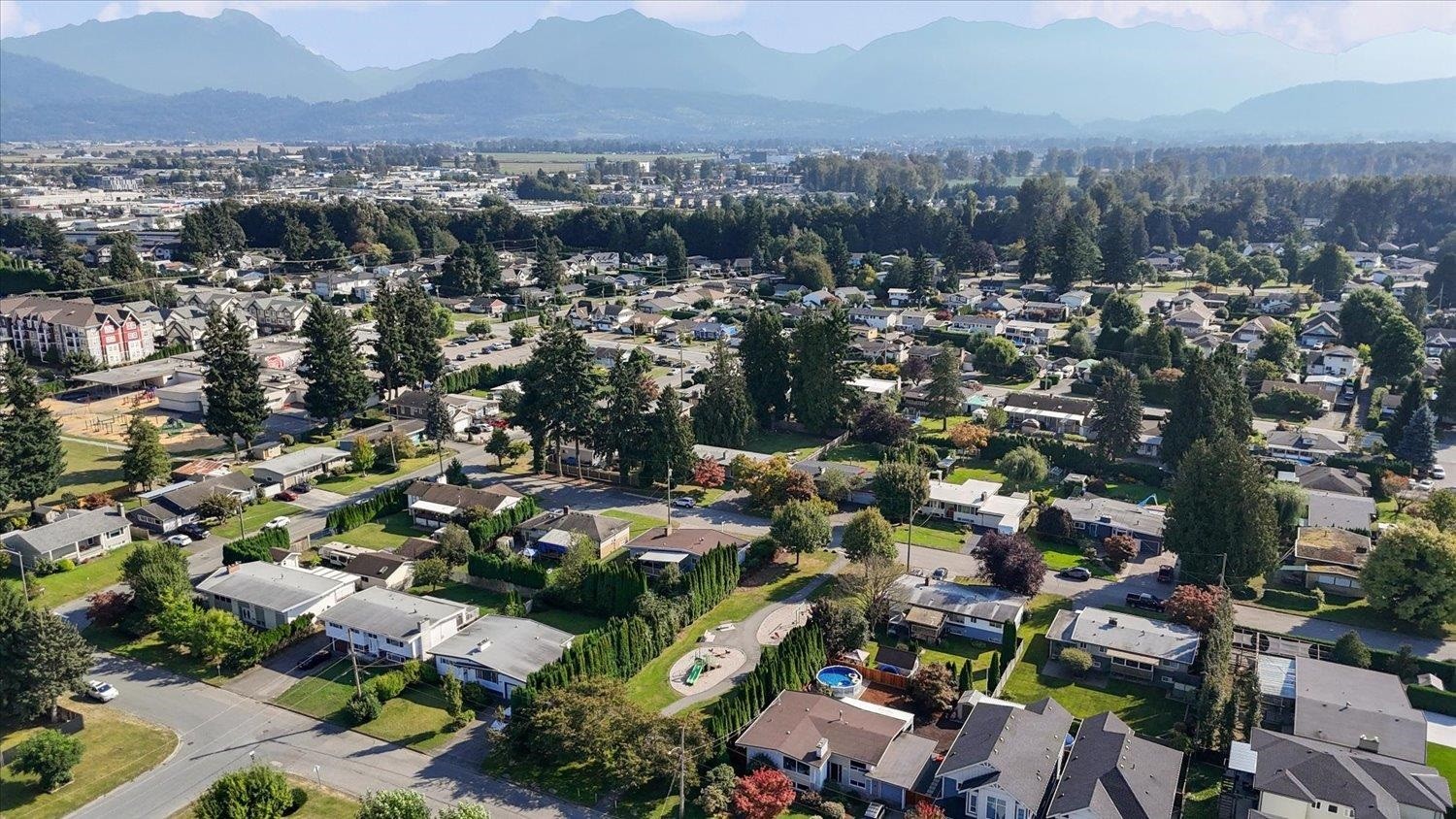 45415 Barton Avenue, Chilliwack, BC