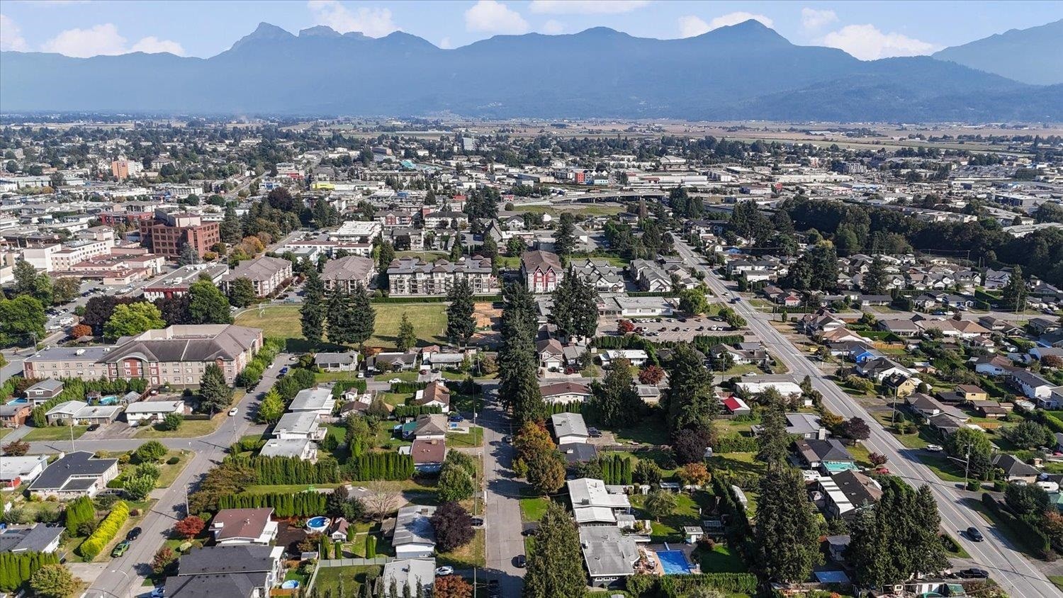45415 Barton Avenue, Chilliwack, BC