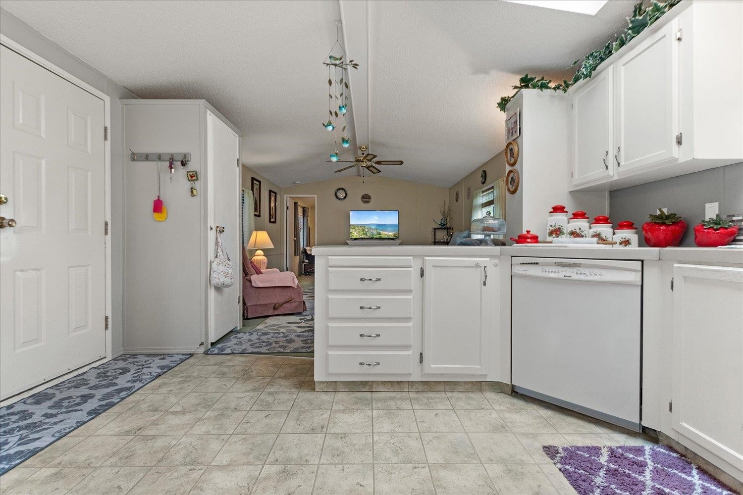 18-46484 Chilliwack Lake Road, Chilliwack, BC