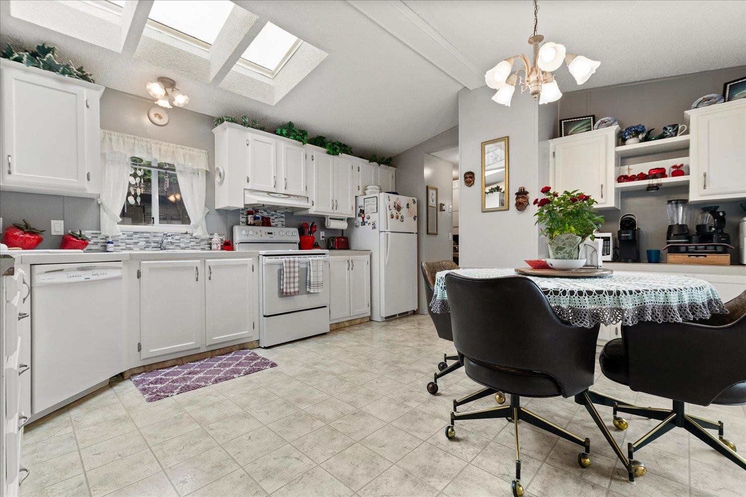 18-46484 Chilliwack Lake Road, Chilliwack, BC