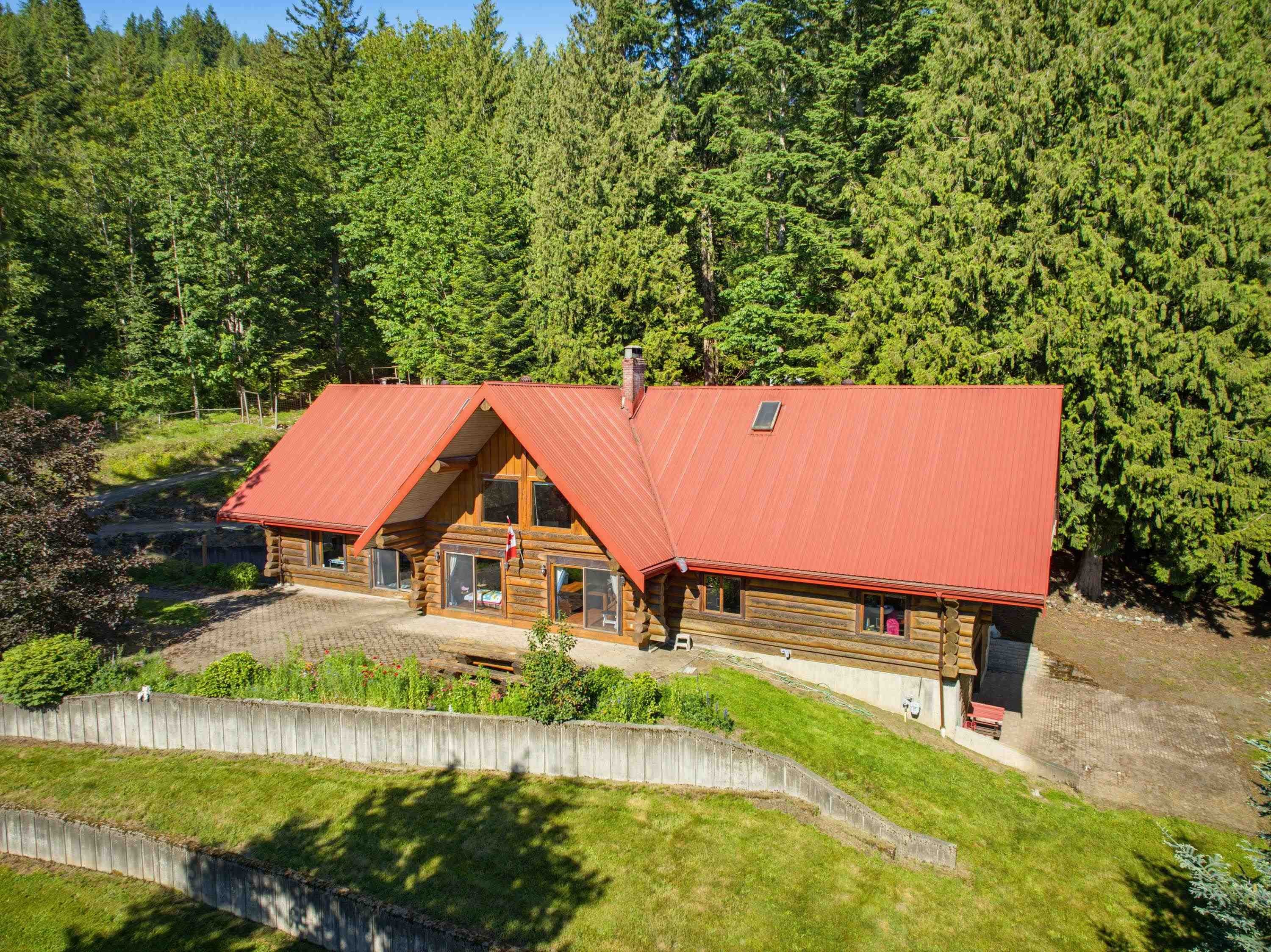 5520 Graham Drive, Ryder Lake, BC