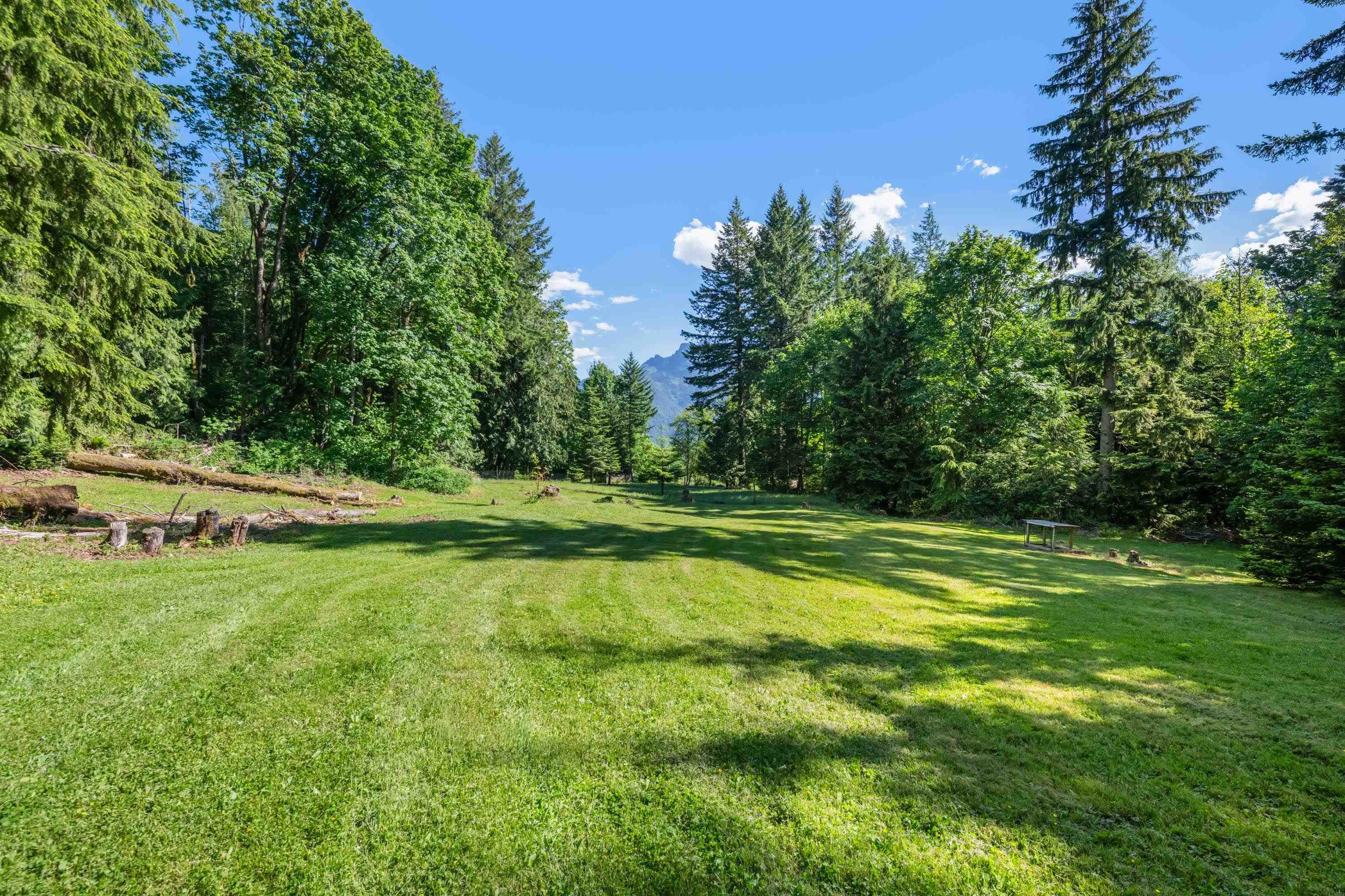 5520 Graham Drive, Ryder Lake, BC