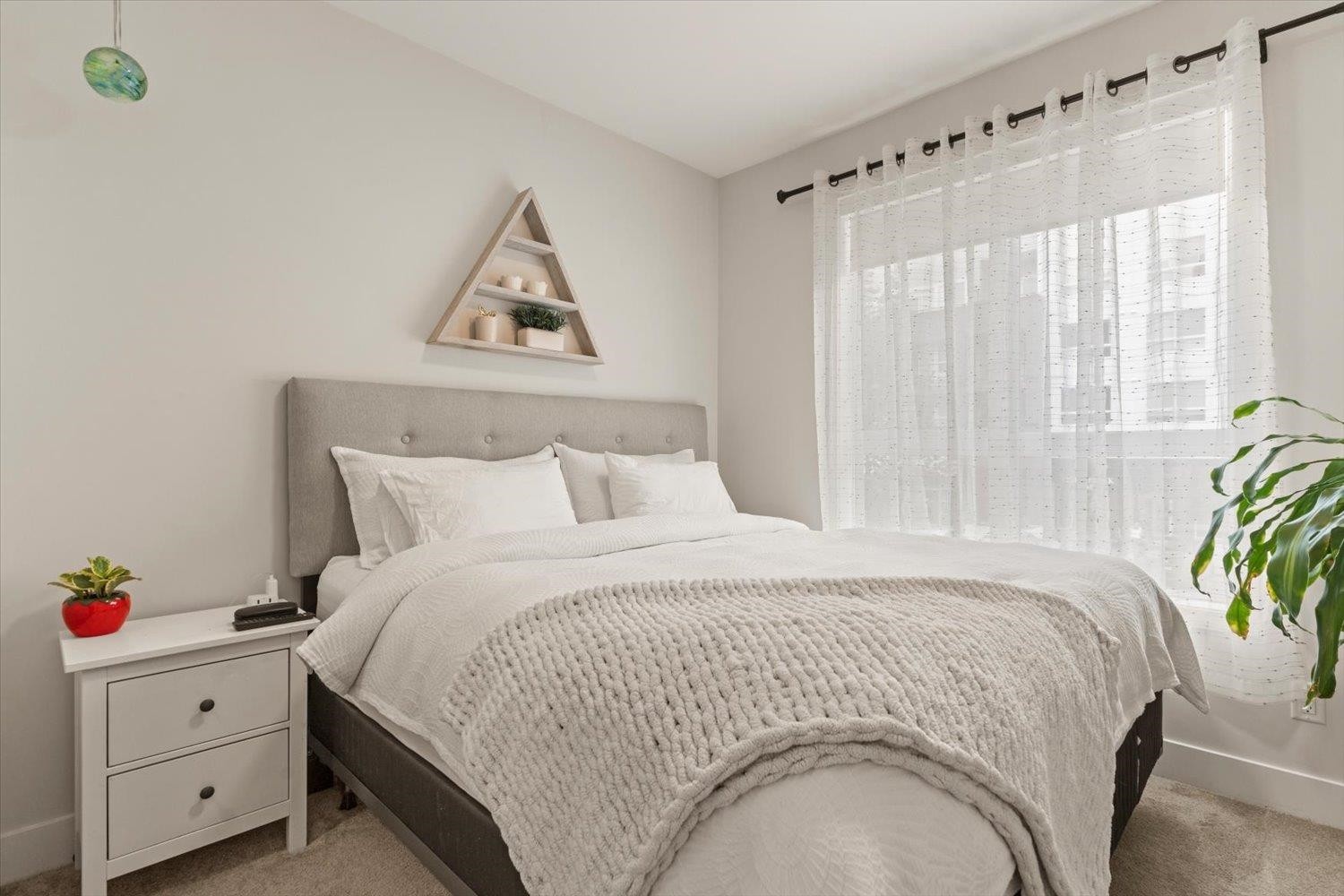 211-45511 Campus Drive, Chilliwack, BC