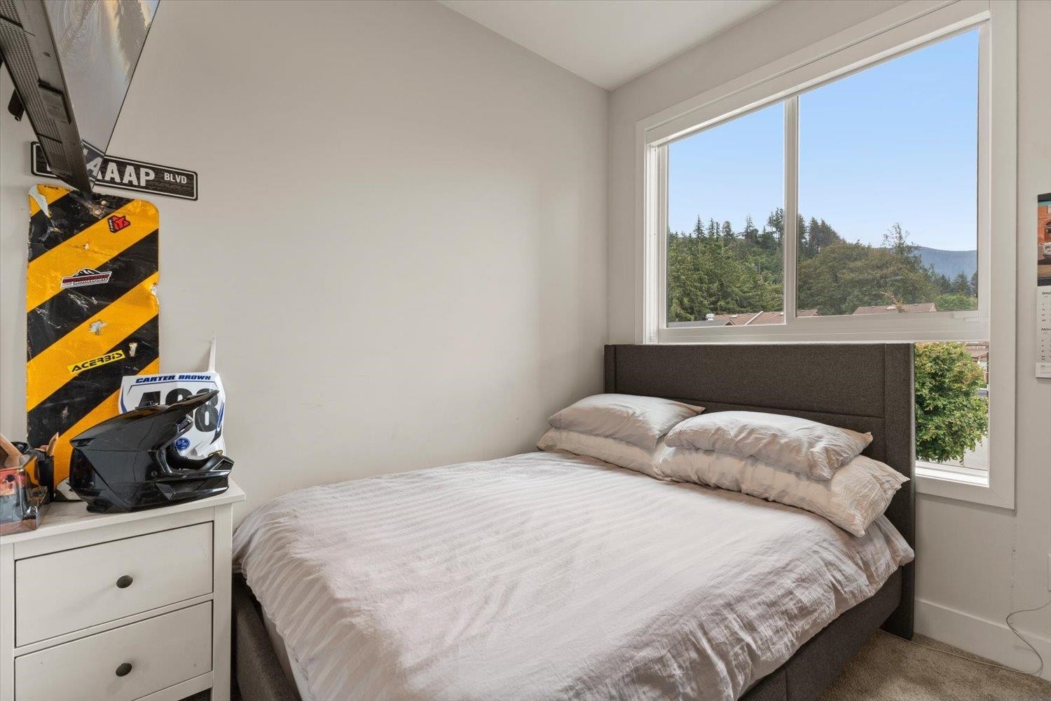 211-45511 Campus Drive, Chilliwack, BC