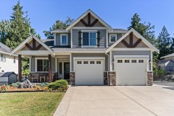 50305 Sienna Avenue Chilliwack, BC V4Z 0C4