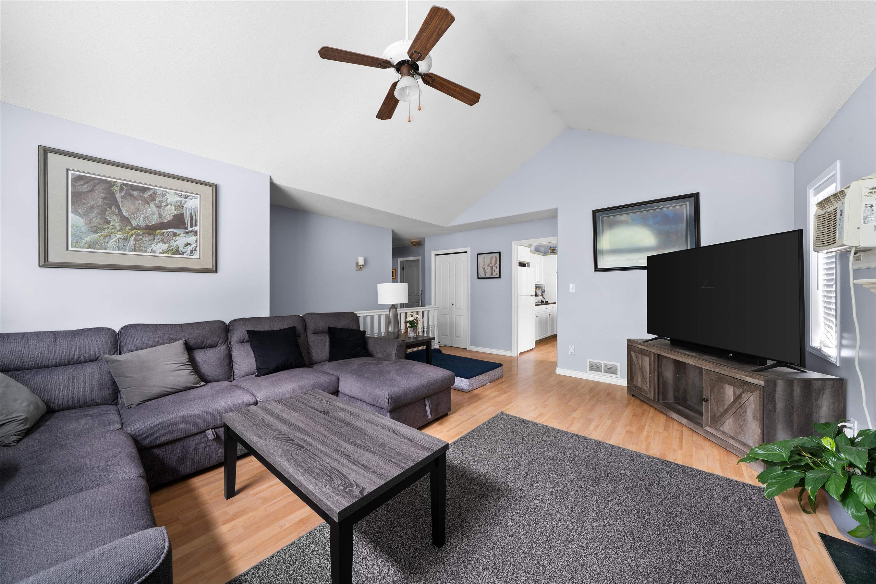 275 Forrest Crescent, Hope, BC