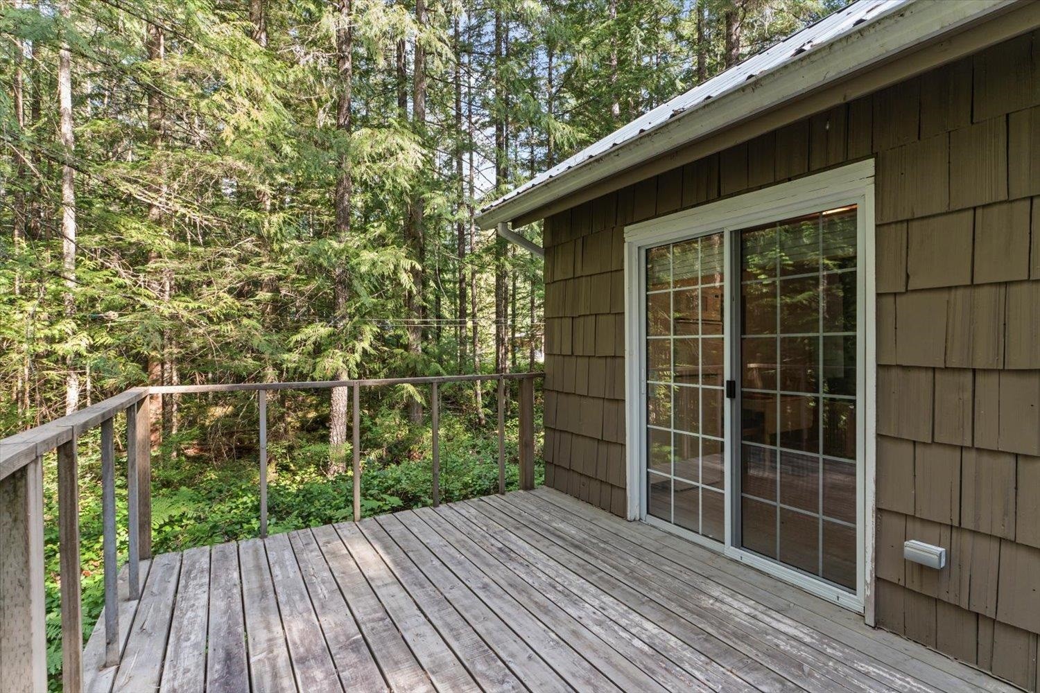 5123 Paulsen Road W, Chilliwack, BC - Outdoor With Deck Patio Veranda With Exterior