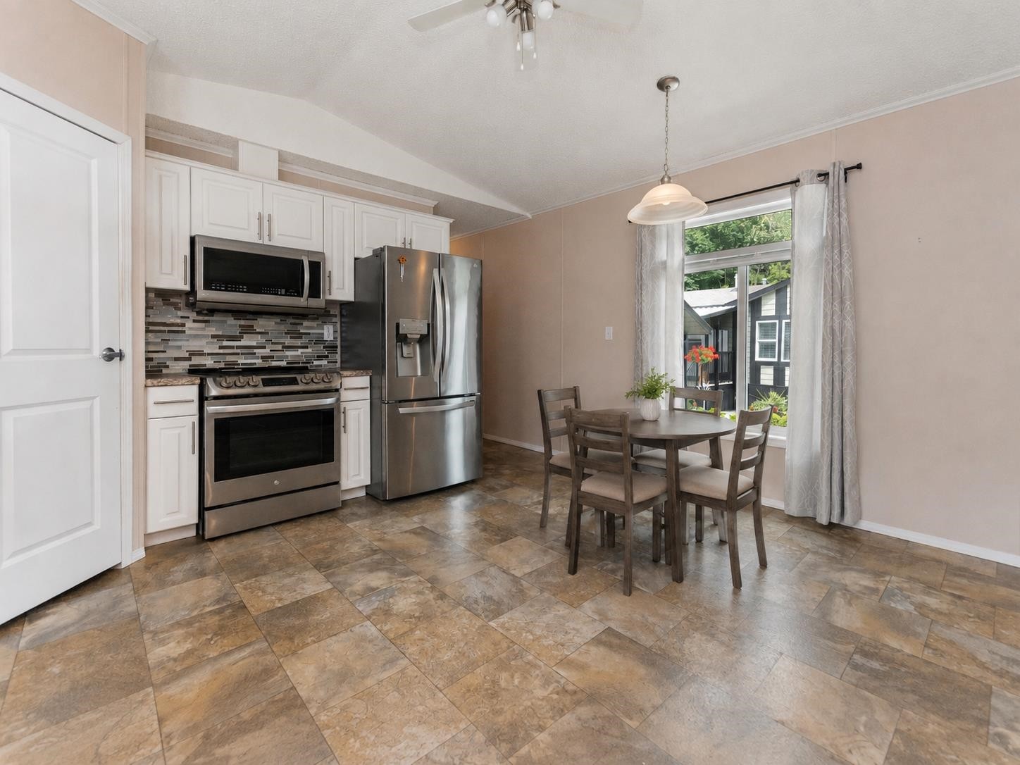 29-59060 Lougheed Highway, Agassiz, BC