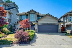 46466 Armstrong Place Chilliwack, BC V2R 5W4