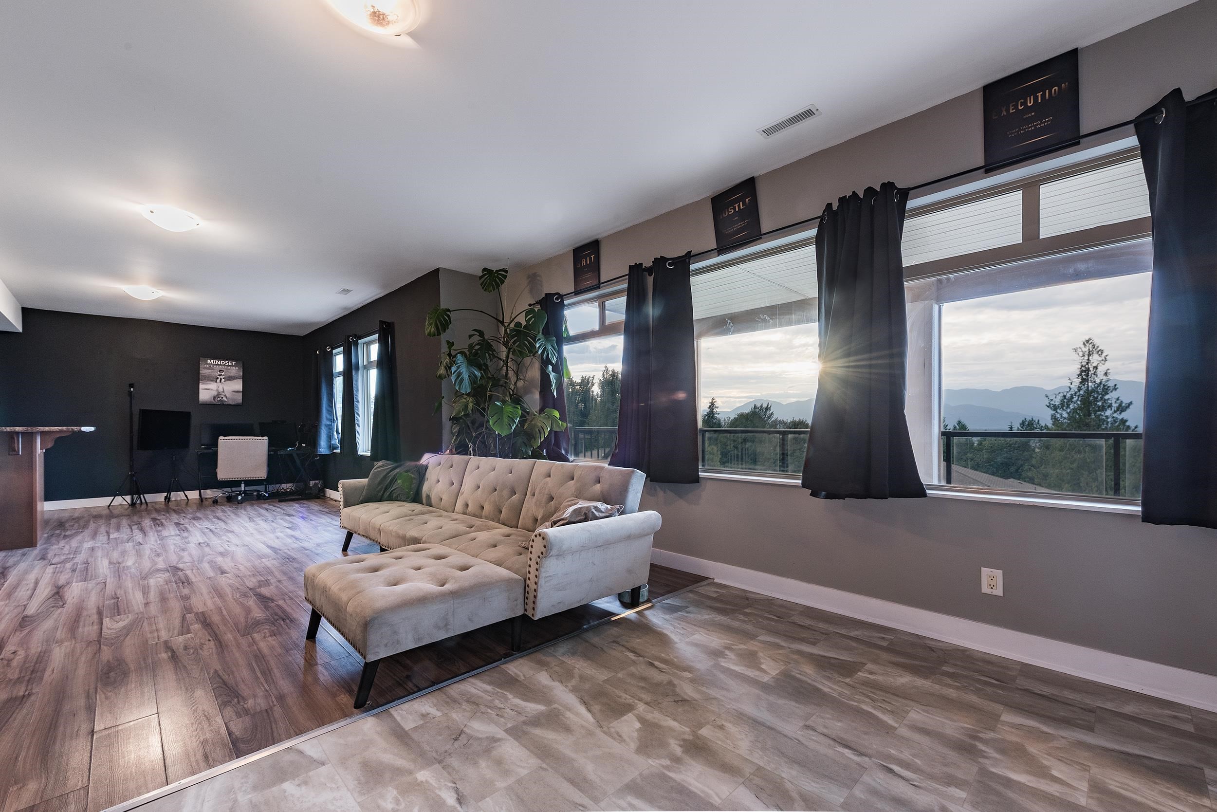 125-51075 Falls Court, Chilliwack, BC - Indoor