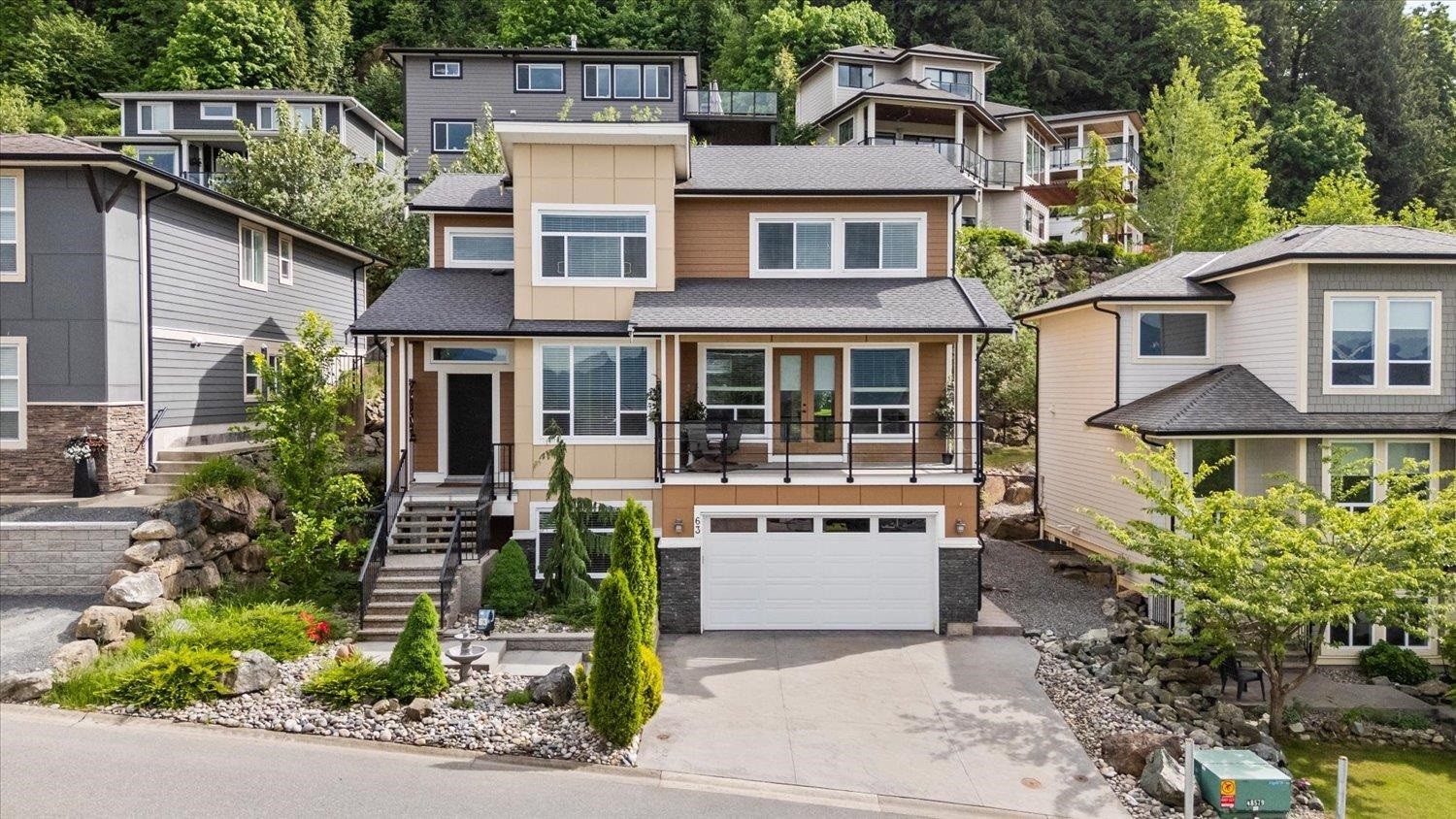 63-50778 Ledgestone Place, Chilliwack, BC - Outdoor With Facade