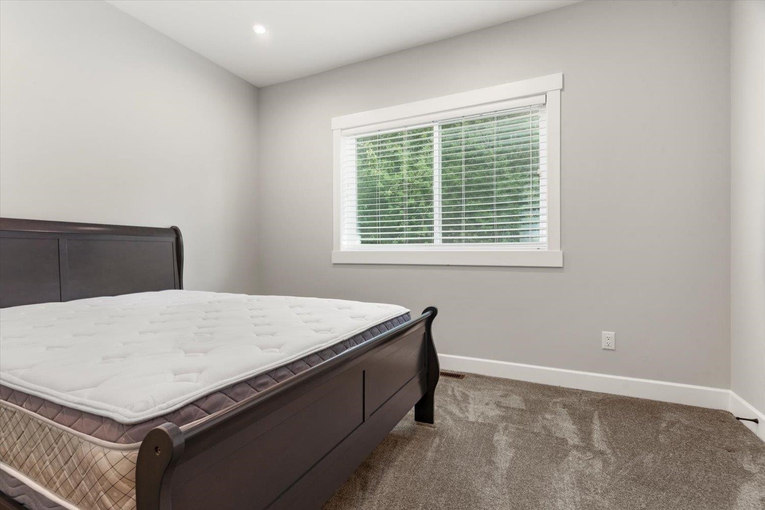 63-50778 Ledgestone Place, Chilliwack, BC - Indoor