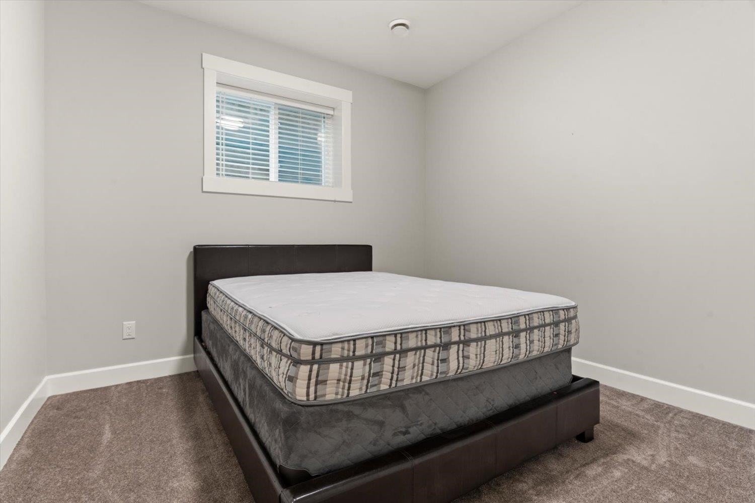 63-50778 Ledgestone Place, Chilliwack, BC - Indoor Photo Showing Bedroom
