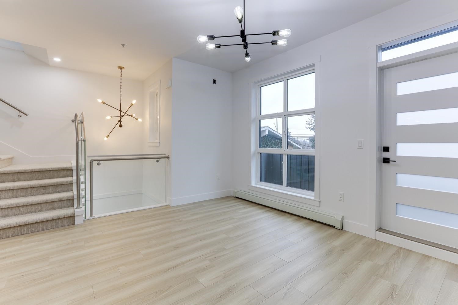 7-46376 Yale Road, Chilliwack, BC - Indoor Photo Showing Other Room