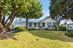 6820 Casabello Drive Chilliwack, BC V2R 2R3
