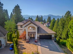 10132 Kenswood Drive Chilliwack, BC V2P 7N4