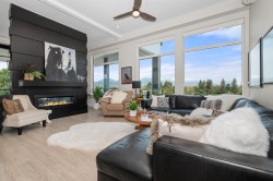 506-45745 Watson Road Chilliwack, BC V2R 6K3