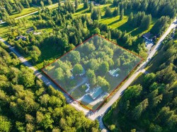 47400 Extrom Road Chilliwack, BC V2R 4T1