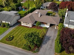 9725 Juniper Street Chilliwack, BC V2P 5J2