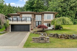 204-51075 Falls Court Chilliwack, BC V4Z 1K7
