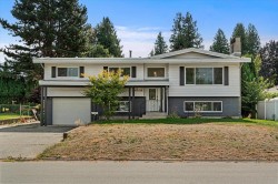 45188 Redwood Avenue Chilliwack, BC V2R 1W2