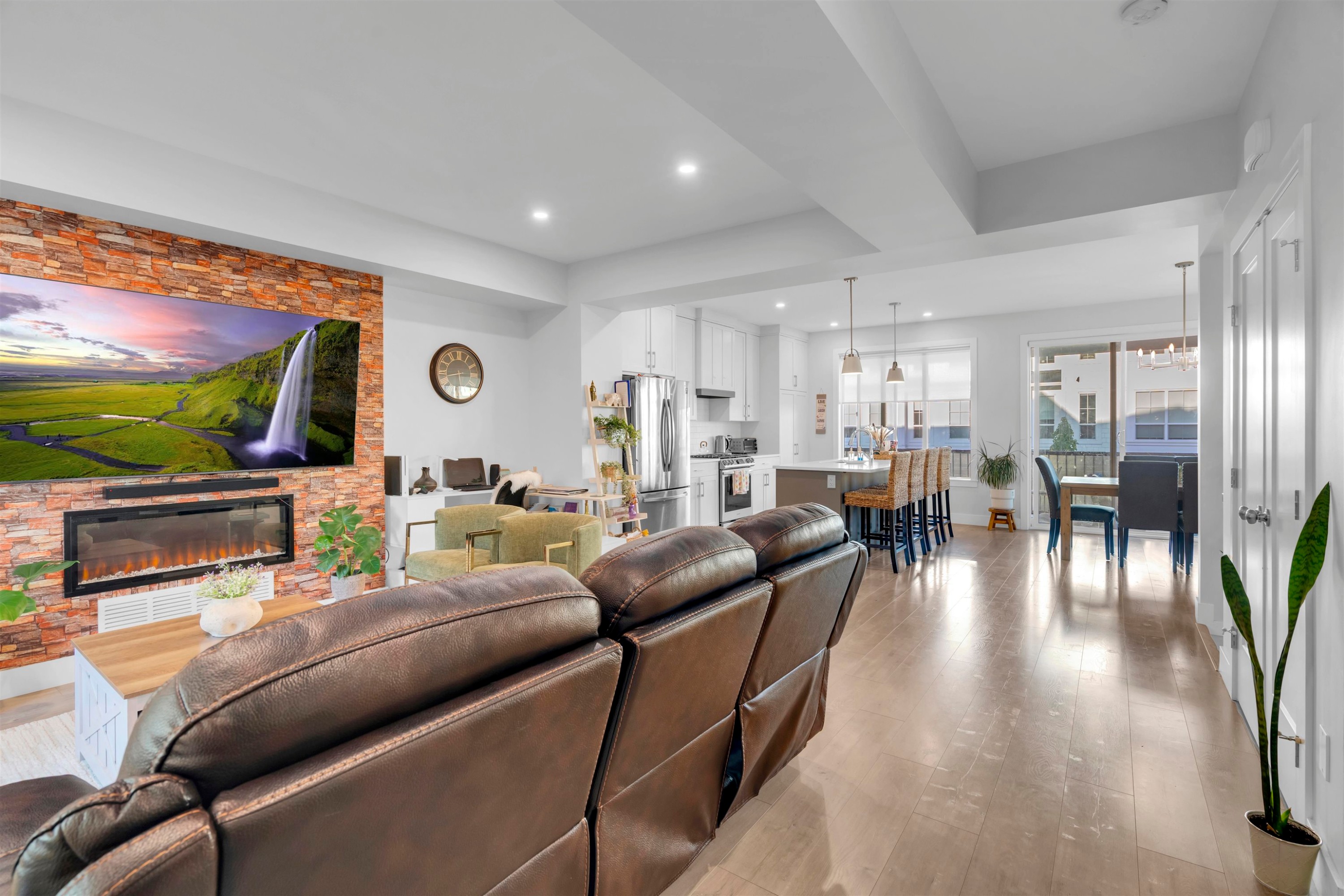8137 Foxfern Road, Chilliwack, BC