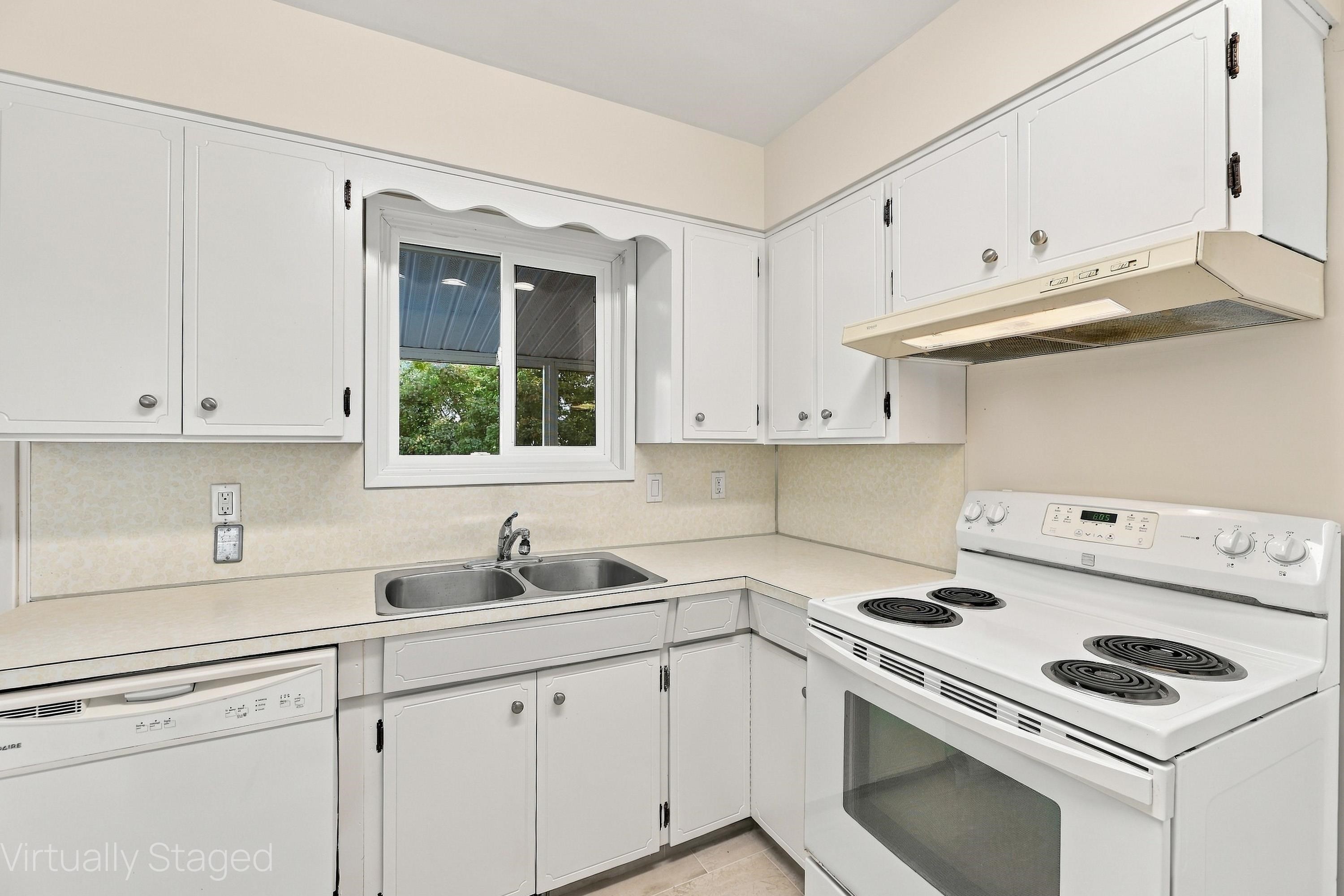 10128 Shamrock Drive, Chilliwack, BC