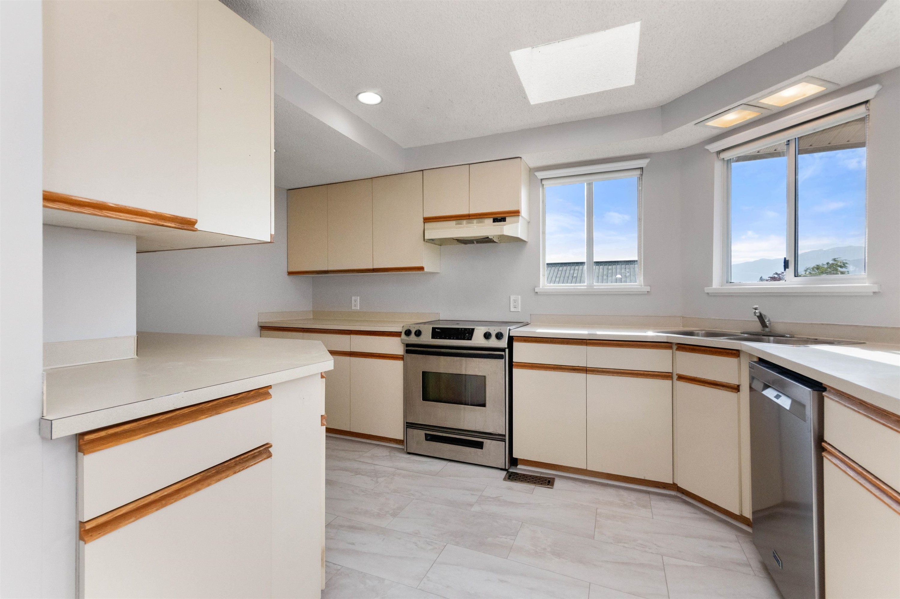 10195 Gillanders Road, Chilliwack, BC