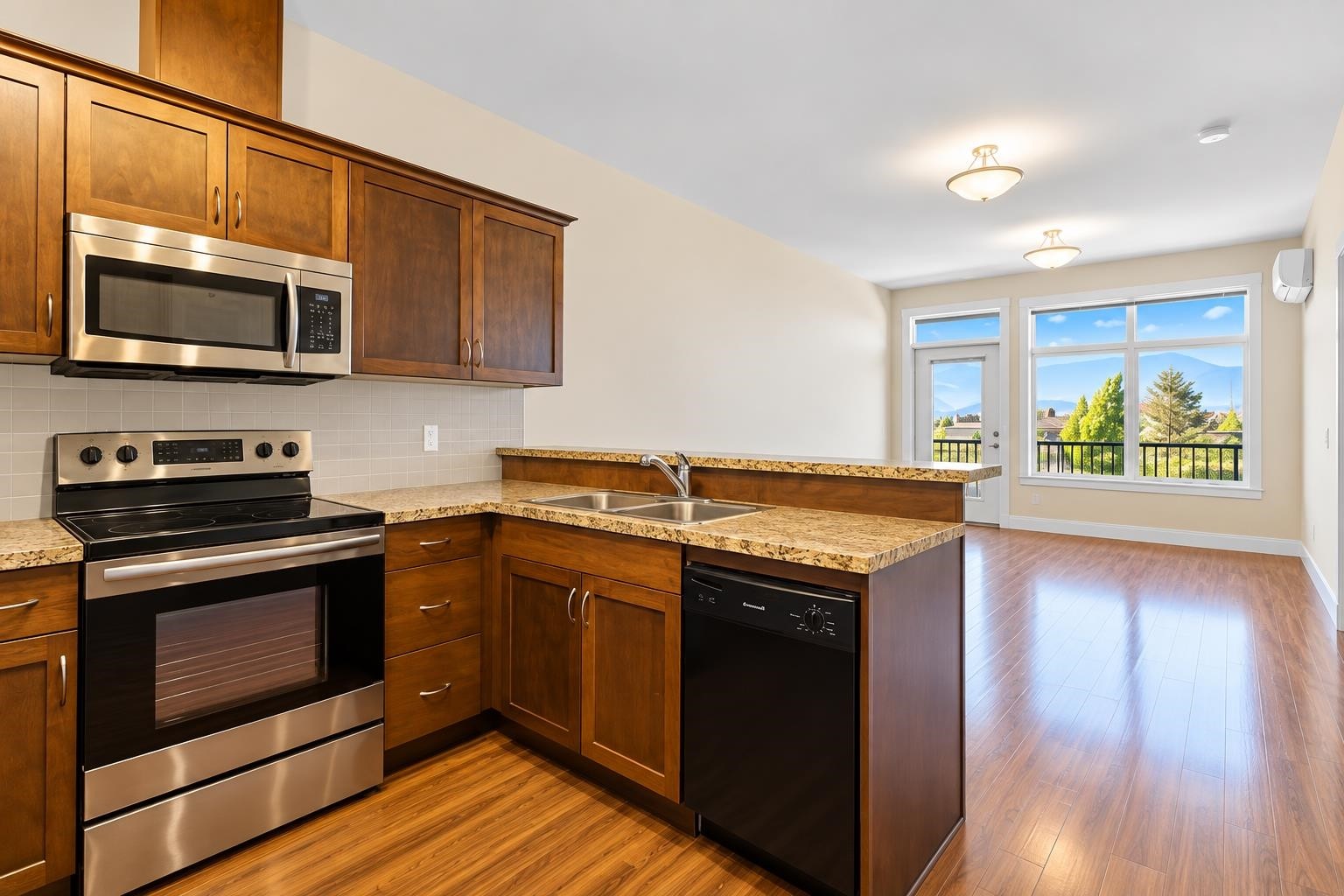 415-8531 Young Road, Chilliwack, BC